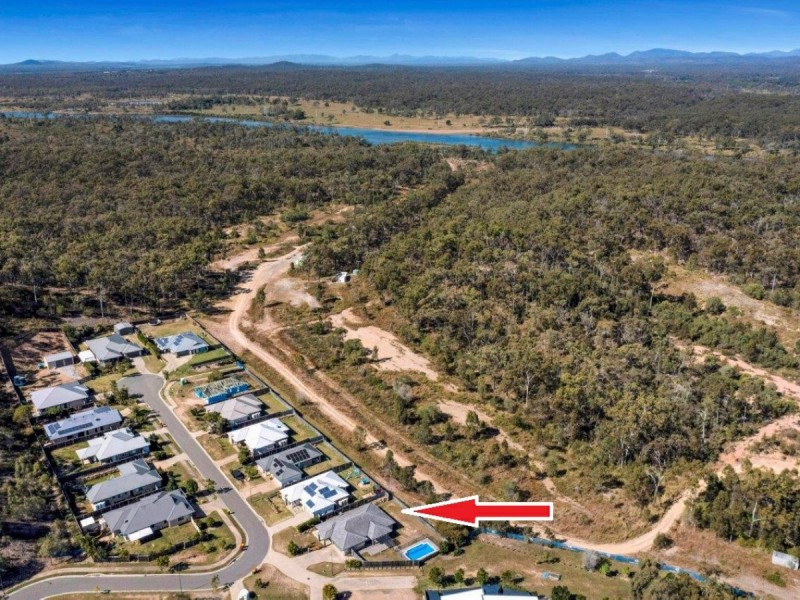 14 Brush Tail Court, Boyne Island QLD 4680