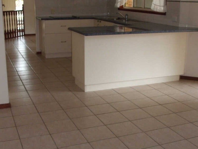 5 JARRAH DRIVE, Boyne Island QLD 4680