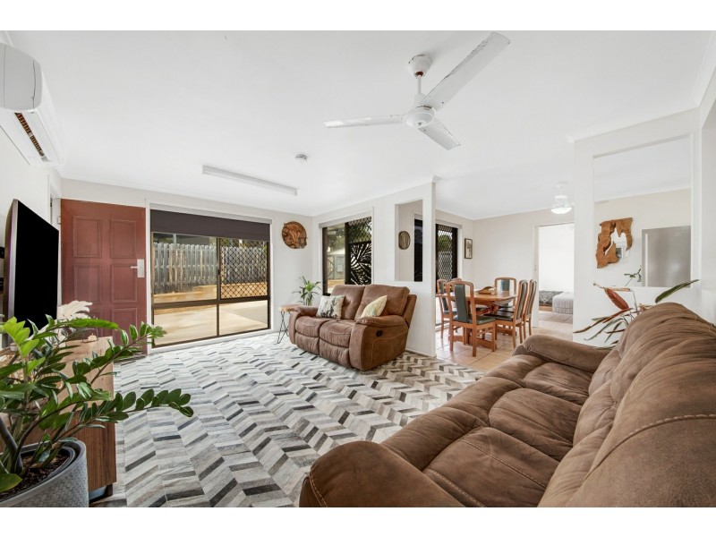 9 Amaroo Street, Boyne Island QLD 4680