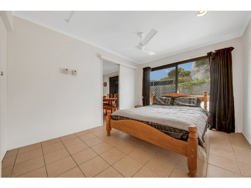 9 Amaroo Street, Boyne Island QLD 4680