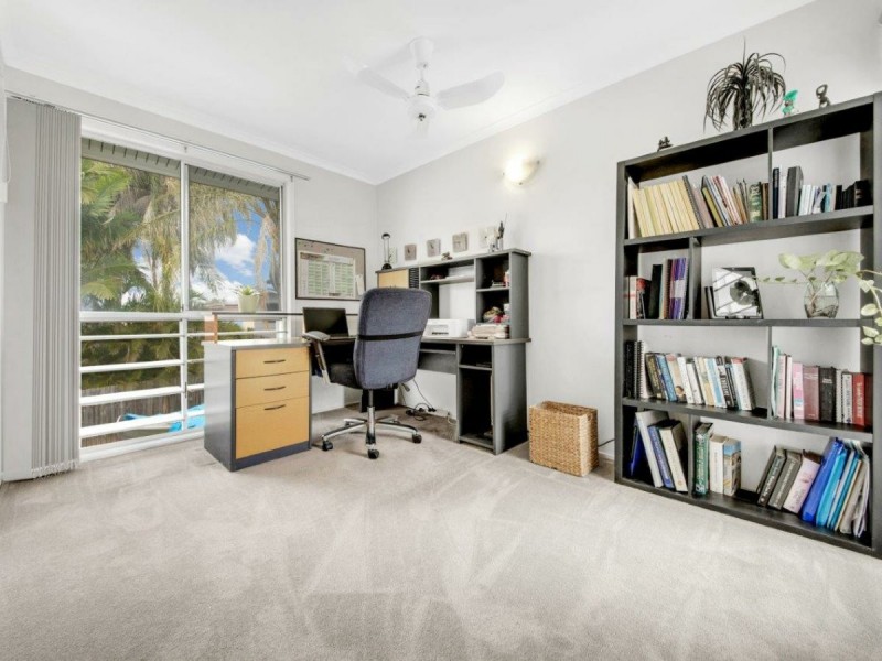 107 Tarcoola Drive, Boyne Island QLD 4680