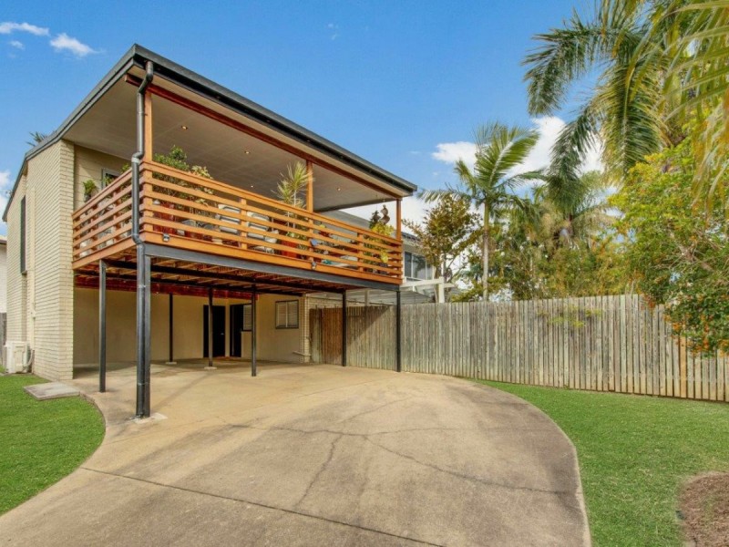 107 Tarcoola Drive, Boyne Island QLD 4680