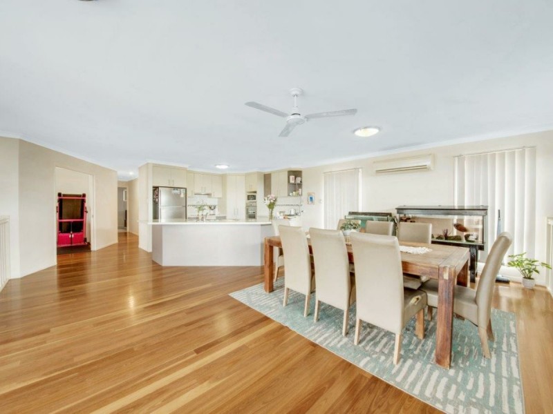 6B Jenny Lind, Boyne Island QLD 4680