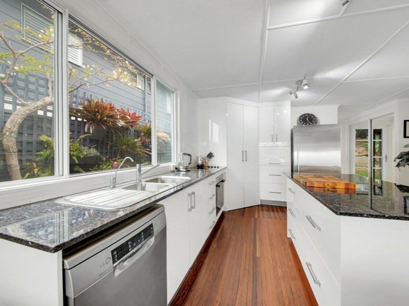 10 Trevally Street, Tannum Sands QLD 4680