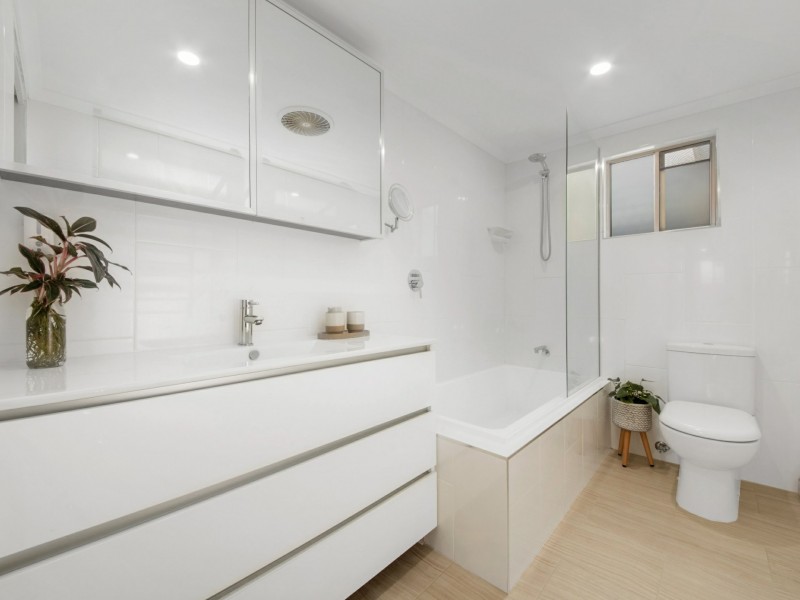 10 Trevally Street, Tannum Sands QLD 4680