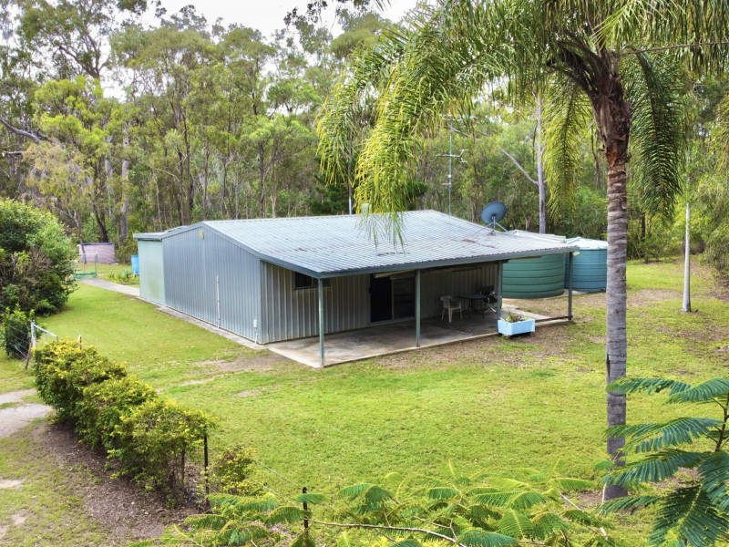 200 Bells Road, Rodds Bay QLD 4678