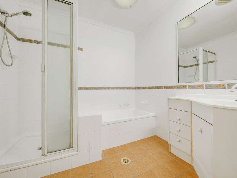 21 Beltana Drive, Boyne Island QLD 4680