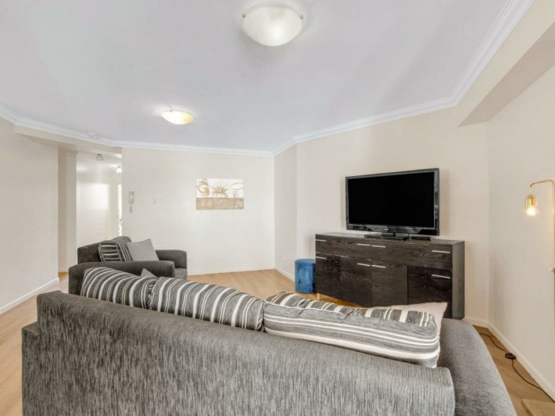 Unit 8/8A Wyndham Avenue, Boyne Island QLD 4680