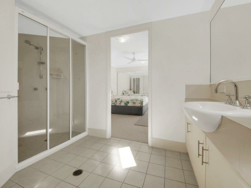 Unit 8/8A Wyndham Avenue, Boyne Island QLD 4680