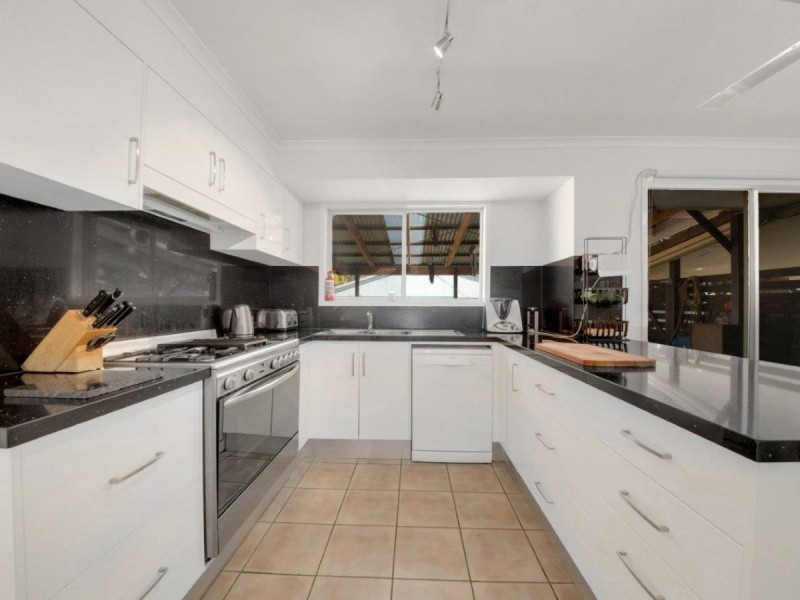 68 Malpas Street, Boyne Island QLD 4680