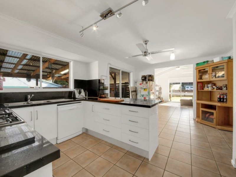 68 Malpas Street, Boyne Island QLD 4680