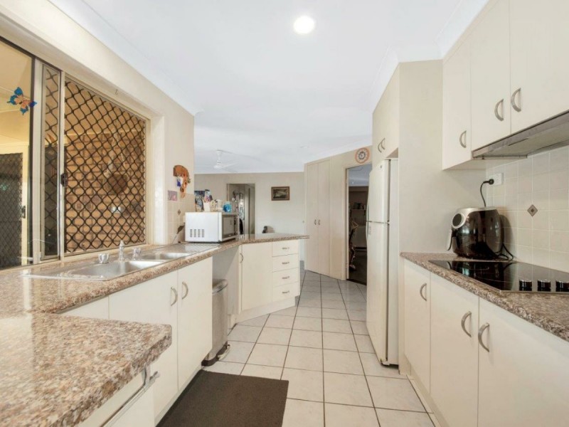 23 Lomandra Street, Boyne Island QLD 4680