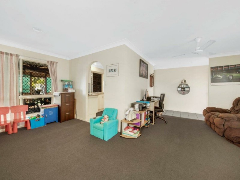 23 Lomandra Street, Boyne Island QLD 4680
