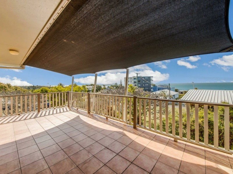 9 Pacific Avenue, Tannum Sands QLD 4680
