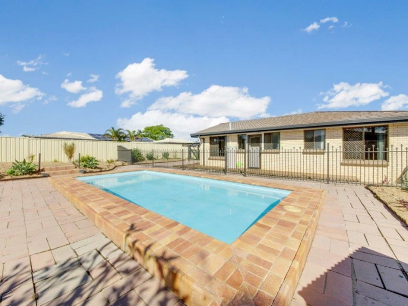 18 Langdon Street, Tannum Sands QLD 4680