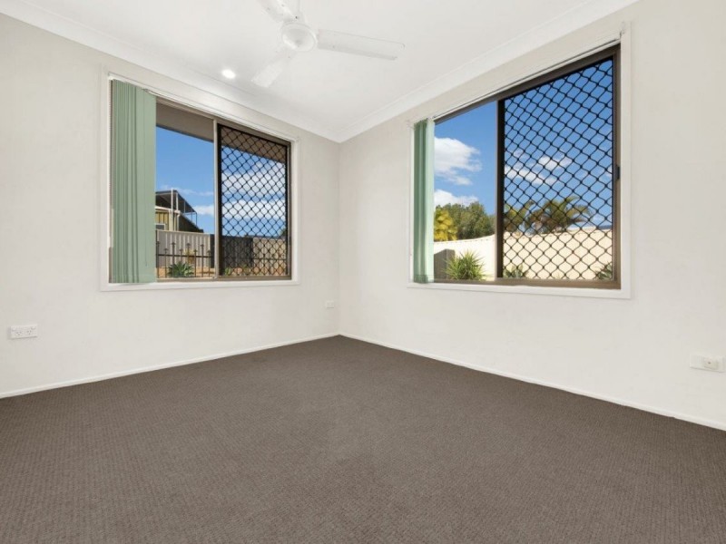18 Langdon Street, Tannum Sands QLD 4680