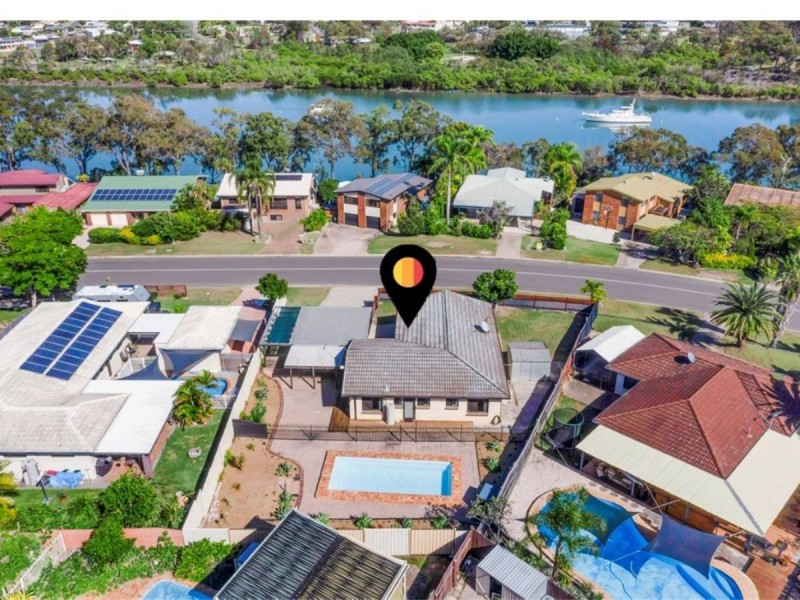 18 Langdon Street, Tannum Sands QLD 4680