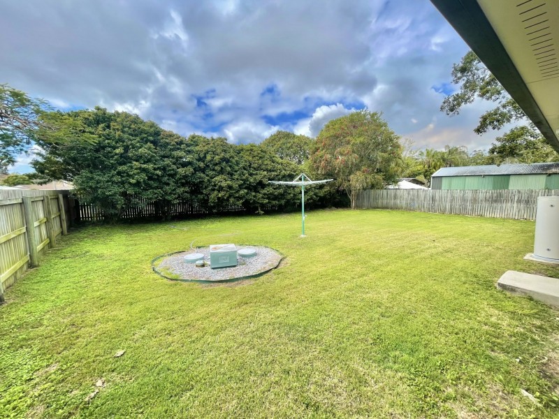 15a Martin Street, Bororen QLD 4678