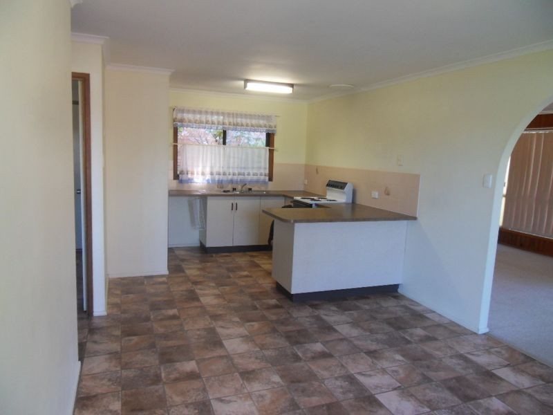 88 BOOTH AVENUE, Tannum Sands QLD 4680