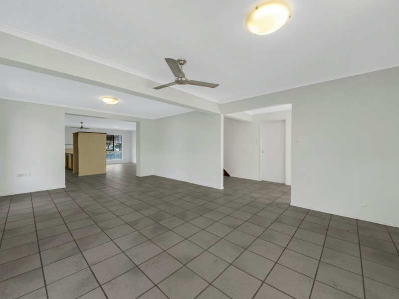 42 Latrobe Street, Tannum Sands QLD 4680