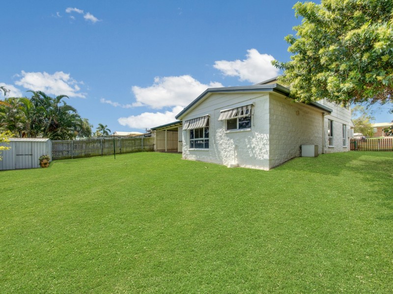 42 Latrobe Street, Tannum Sands QLD 4680