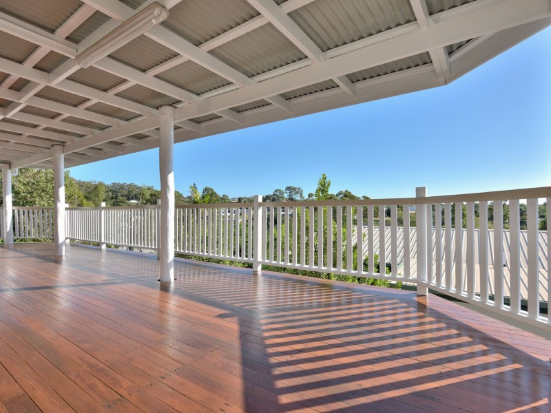10 Chauvel Court, Boyne Island QLD 4680