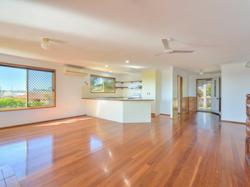 10 Chauvel Court, Boyne Island QLD 4680