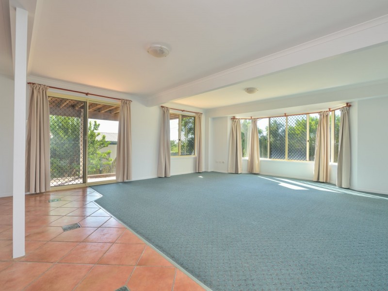 10 Chauvel Court, Boyne Island QLD 4680