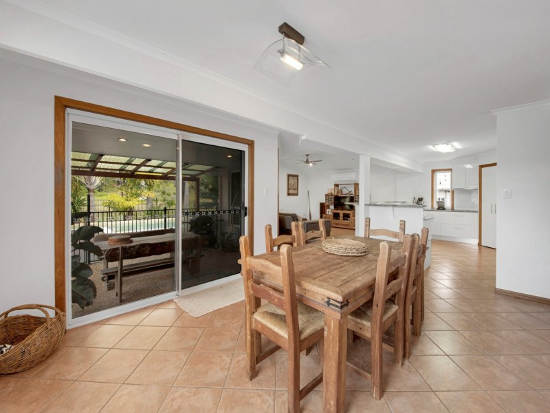 15 The Oaks Road, Tannum Sands QLD 4680