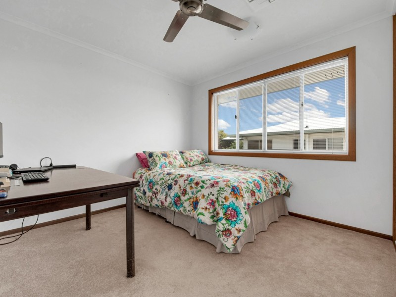 15 The Oaks Road, Tannum Sands QLD 4680