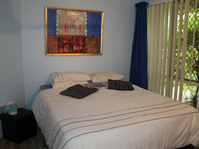 8 Cambridge Close, Tannum Sands QLD 4680