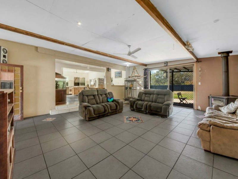 15 Awoonga Dam Road, Benaraby QLD 4680
