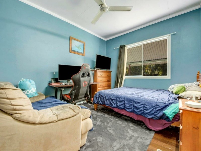 15 Awoonga Dam Road, Benaraby QLD 4680