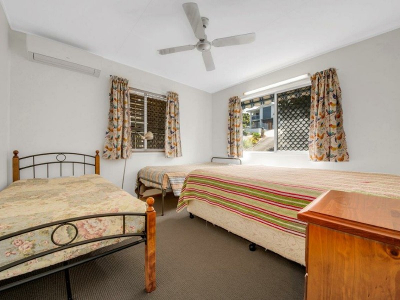 10 School Street, Tannum Sands QLD 4680