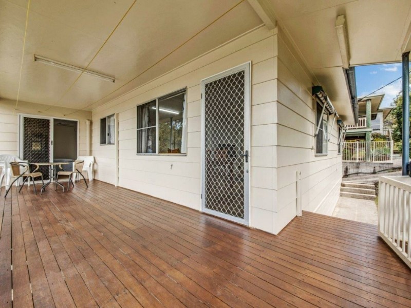 10 School Street, Tannum Sands QLD 4680