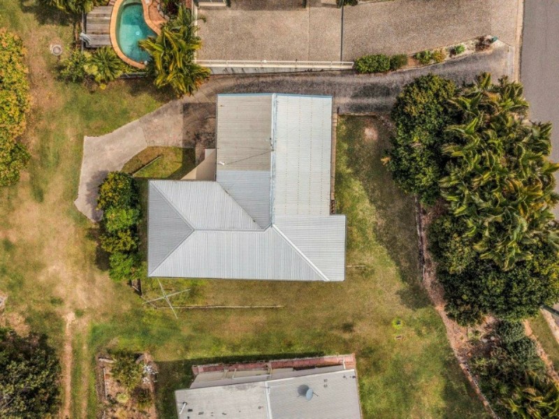 10 School Street, Tannum Sands QLD 4680