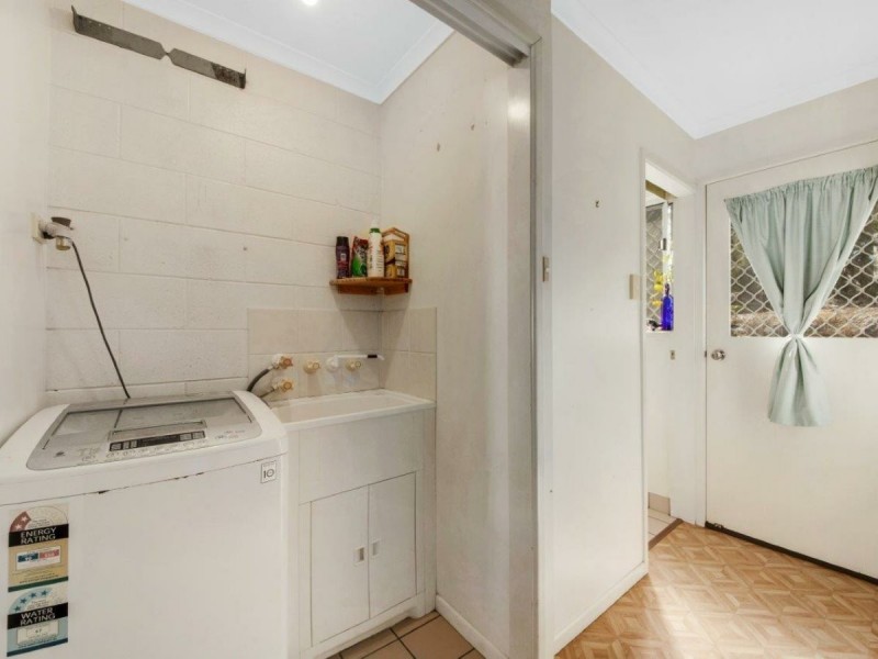 2/14 Beltana Drive, Boyne Island QLD 4680