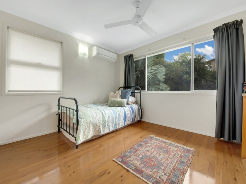 22 Latrobe Street, Tannum Sands QLD 4680