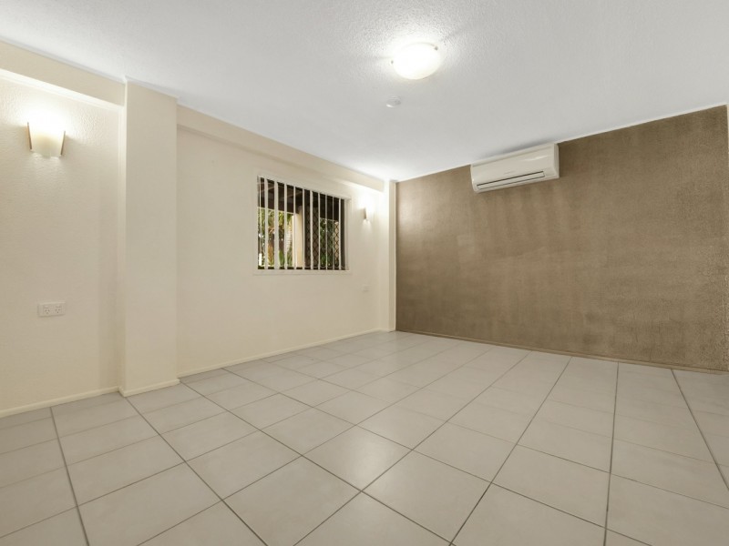 24 Crest Avenue, Boyne Island QLD 4680