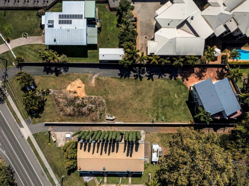 6 Wyndham Avenue, Boyne Island QLD 4680