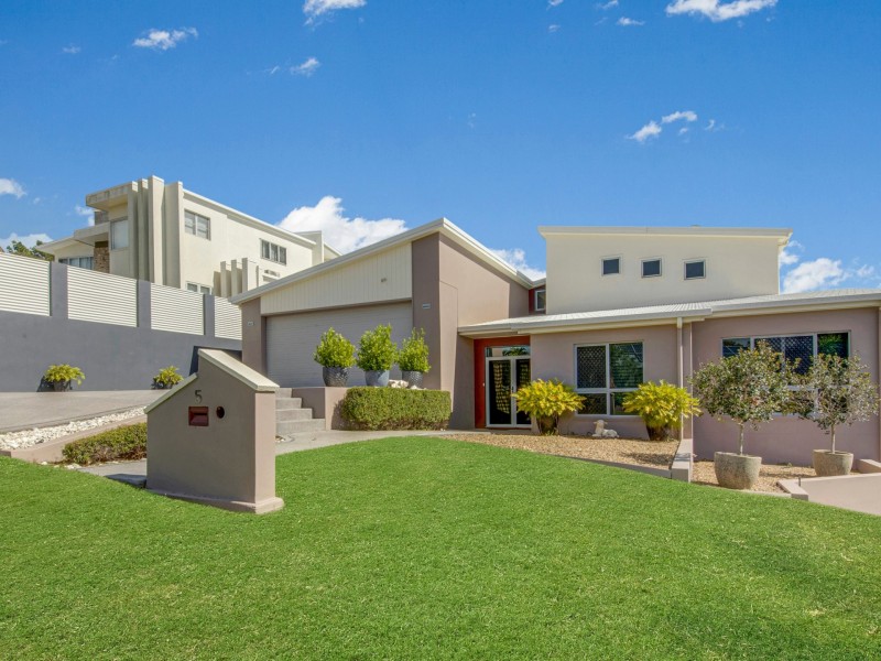5 Mallard Court, South Gladstone QLD 4680