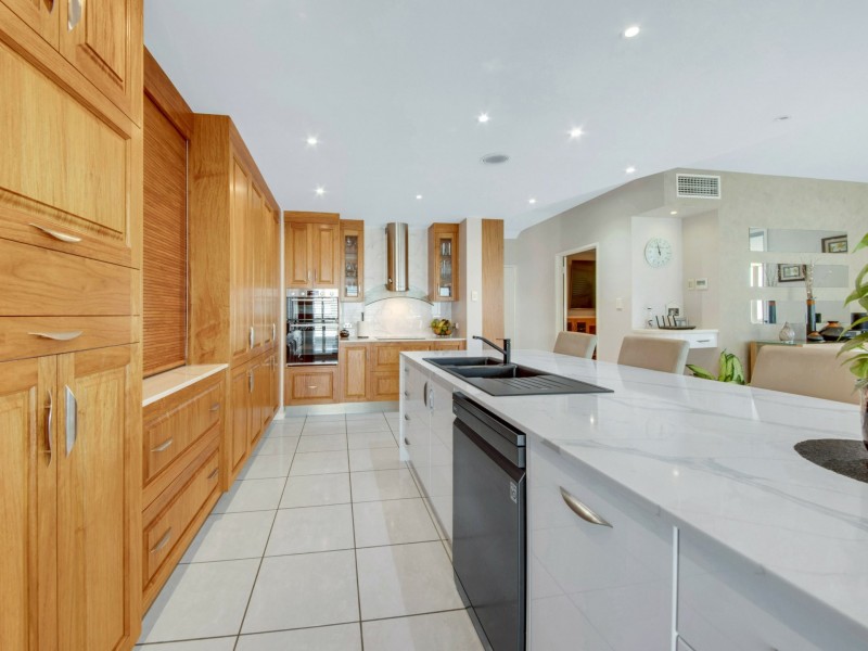 5 Mallard Court, South Gladstone QLD 4680