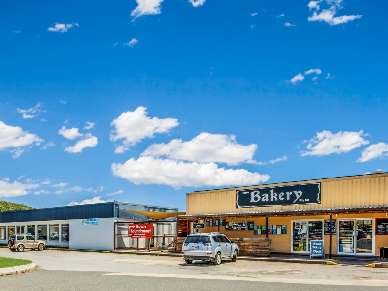 5 Gilbert Court, Boyne Island QLD 4680