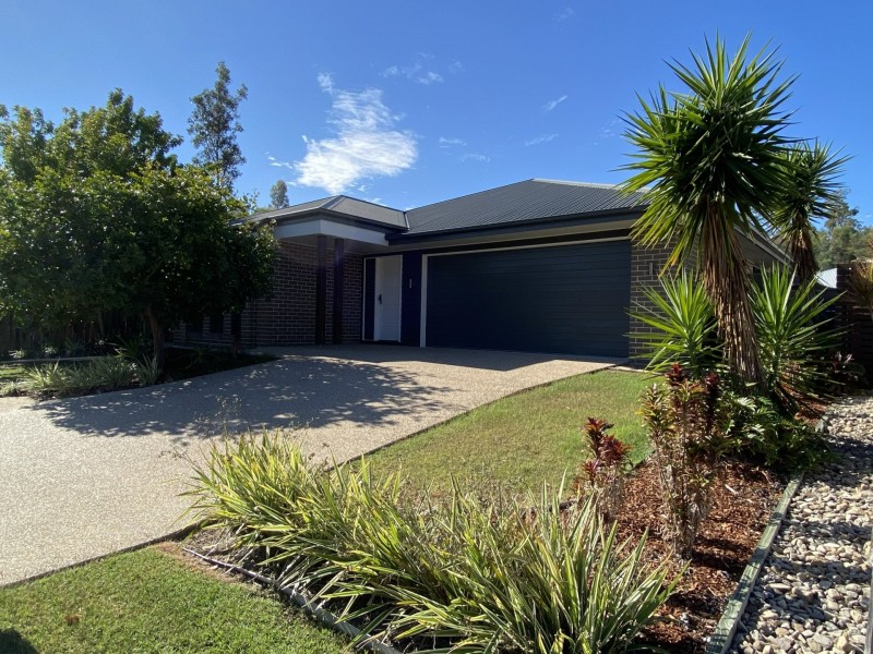 1 Tulipwood Cct, Boyne Island QLD 4680