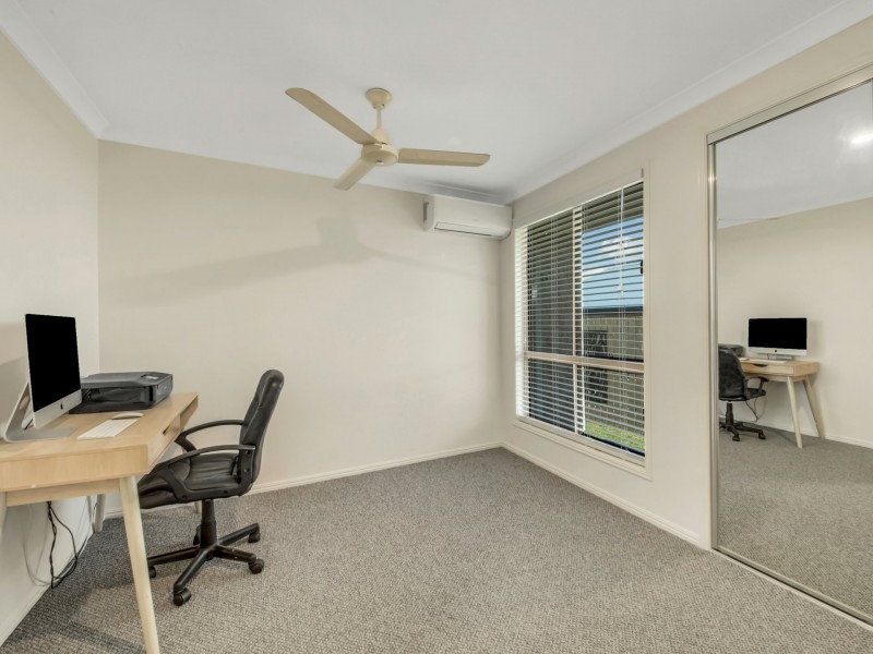 48 Bauhinia Street, Boyne Island QLD 4680
