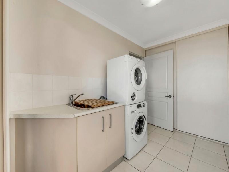 48 Bauhinia Street, Boyne Island QLD 4680