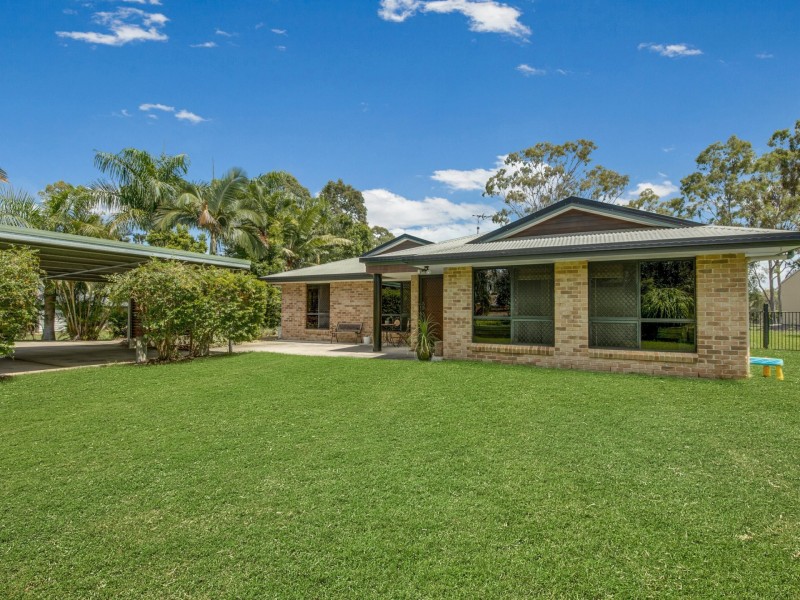 27 Ronald Crescent, Benaraby QLD 4680
