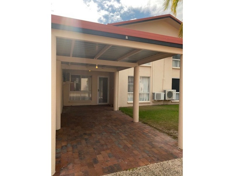 8/18 PARKSIDE STREET, Tannum Sands QLD 4680
