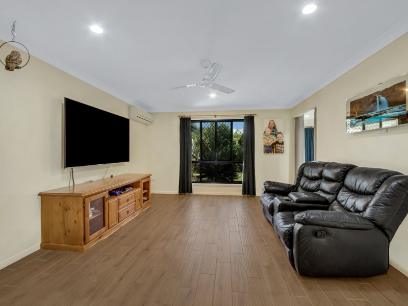 22 Richard Street, Boyne Island QLD 4680