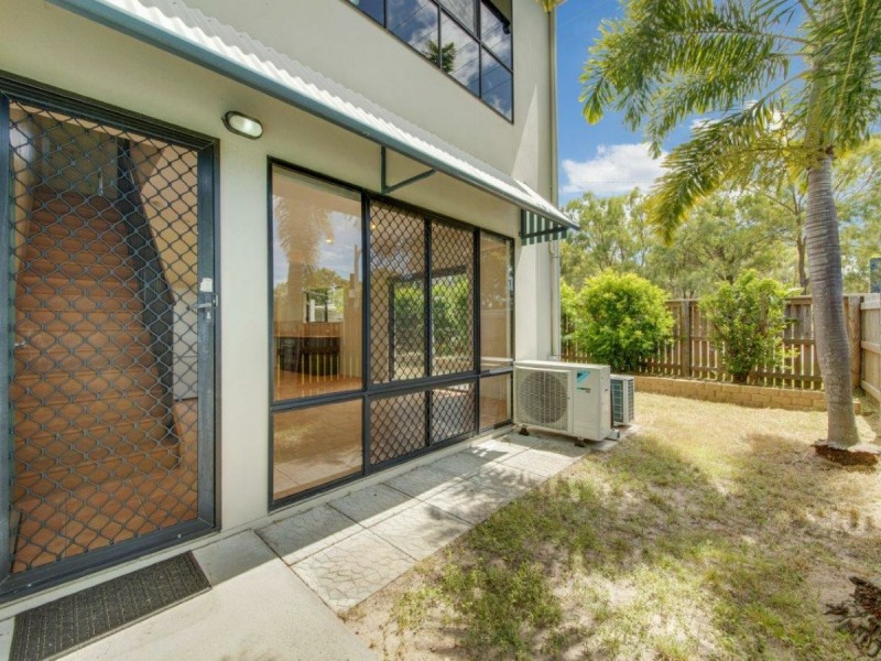 Unit 4/65 Langdon Street, Tannum Sands QLD 4680